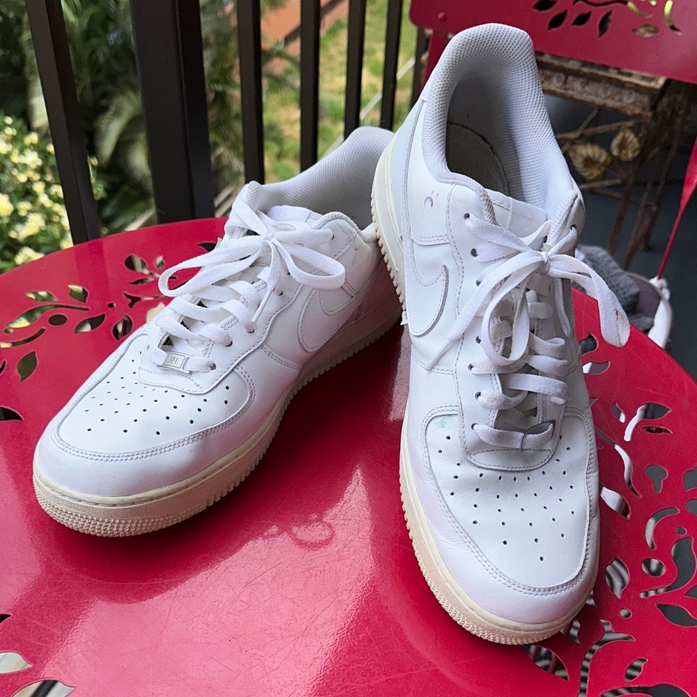 Men’s White Nike Air Jordan